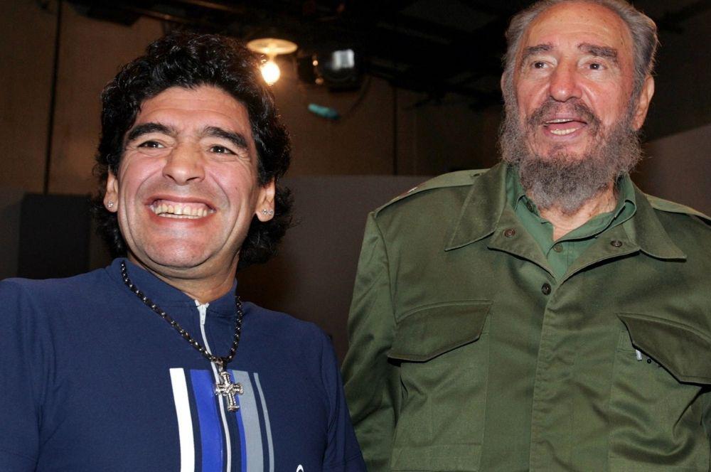 Maradona y Fidel en el año 2000